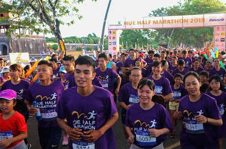 Khai mạc huế haft marathon 2019